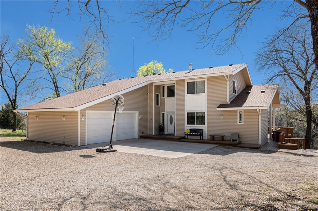 Listing Photo MLS #HMS2546956