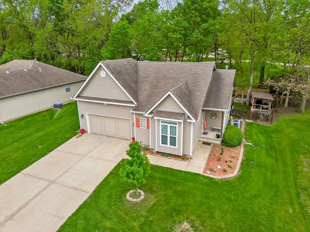 Listing Photo MLS #HMS2546979