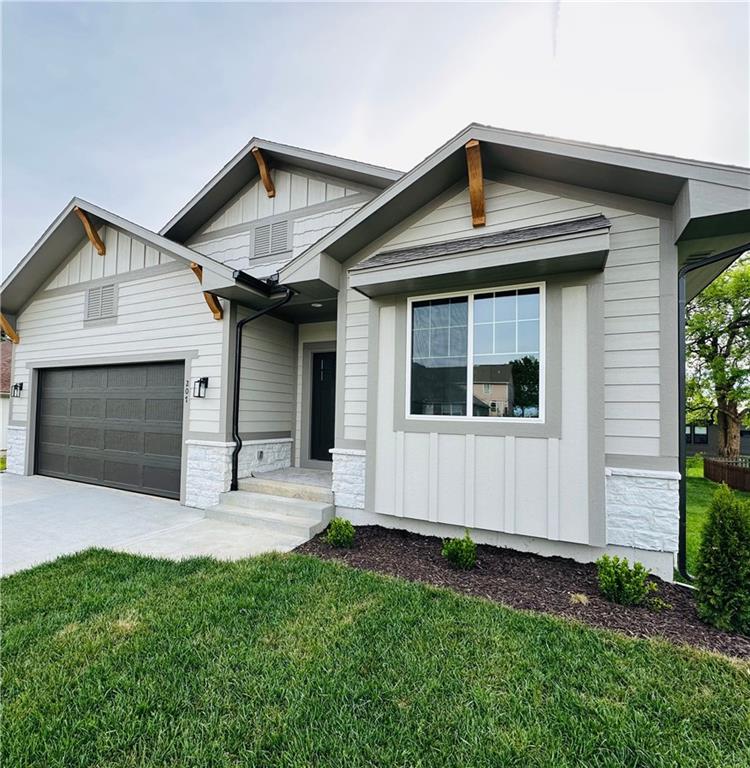 Listing Photo MLS #HMS2547011