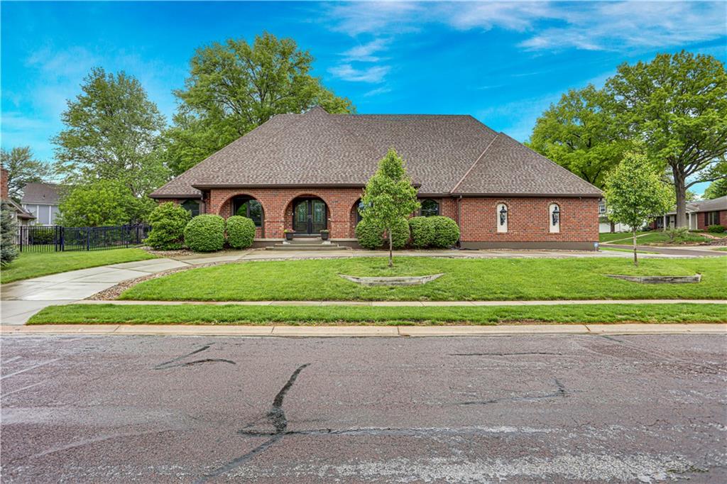Listing Photo MLS #HMS2547132