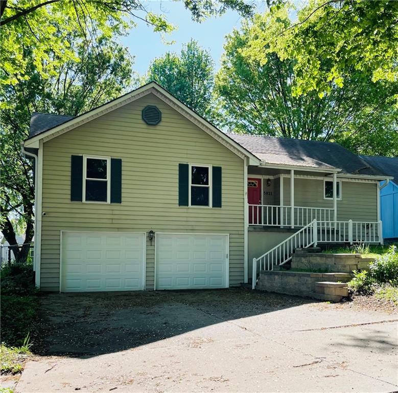 Listing Photo MLS #HMS2547202
