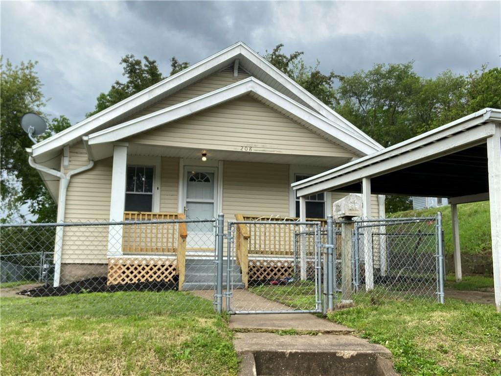 Listing Photo MLS #HMS2547338