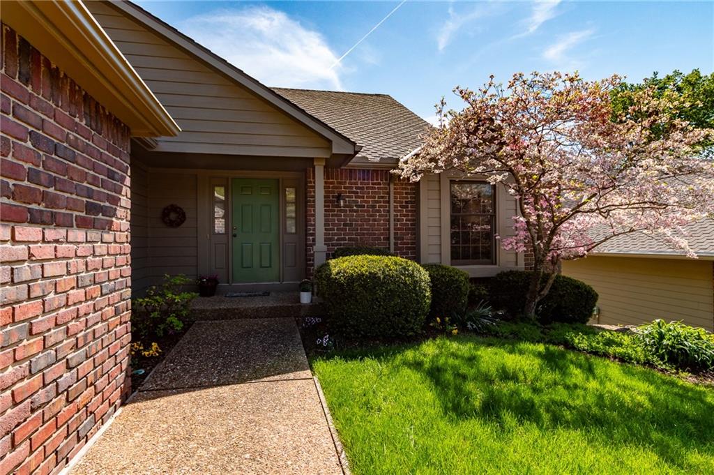 Listing Photo MLS #HMS2547362