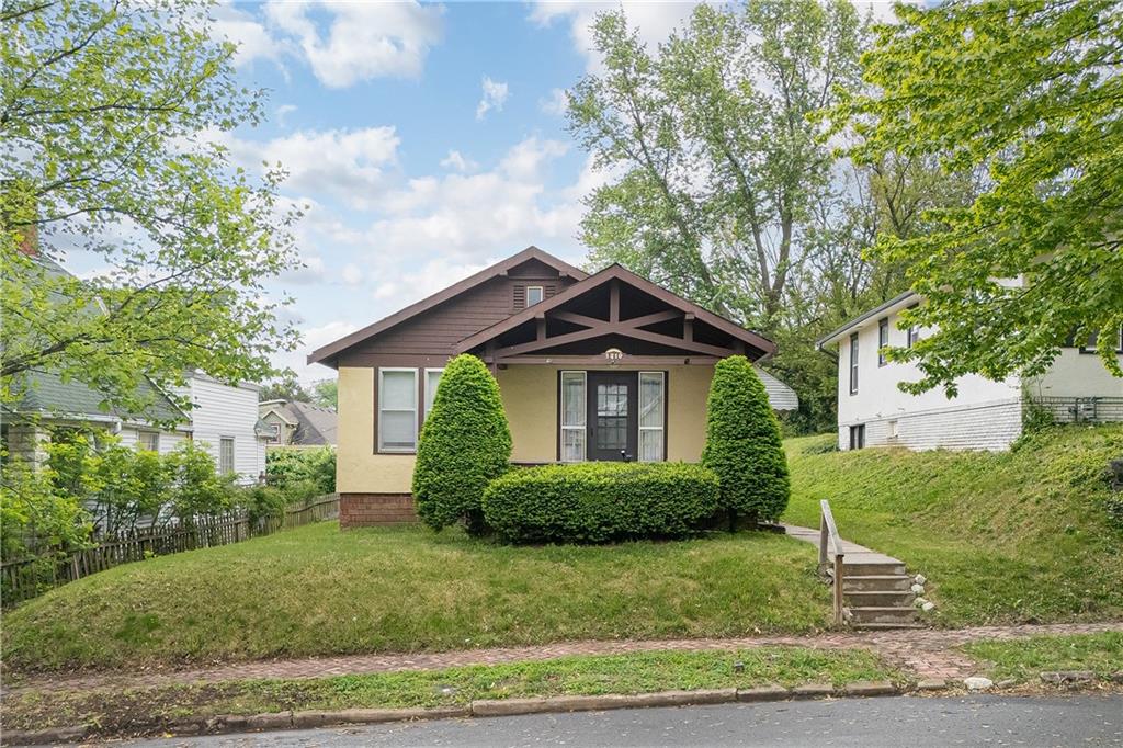 Listing Photo MLS #HMS2547375