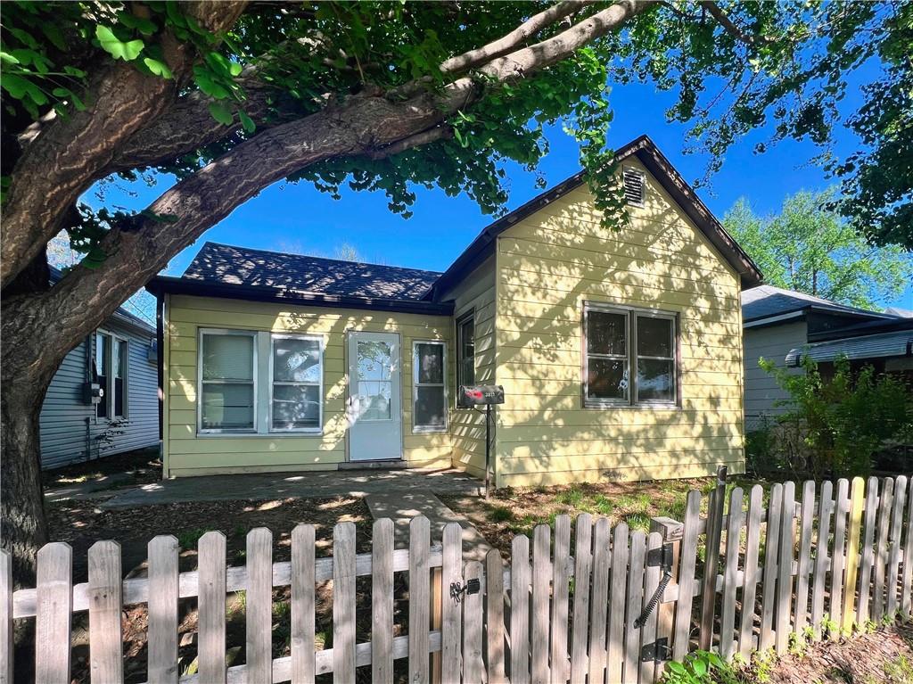 Listing Photo MLS #HMS2547447