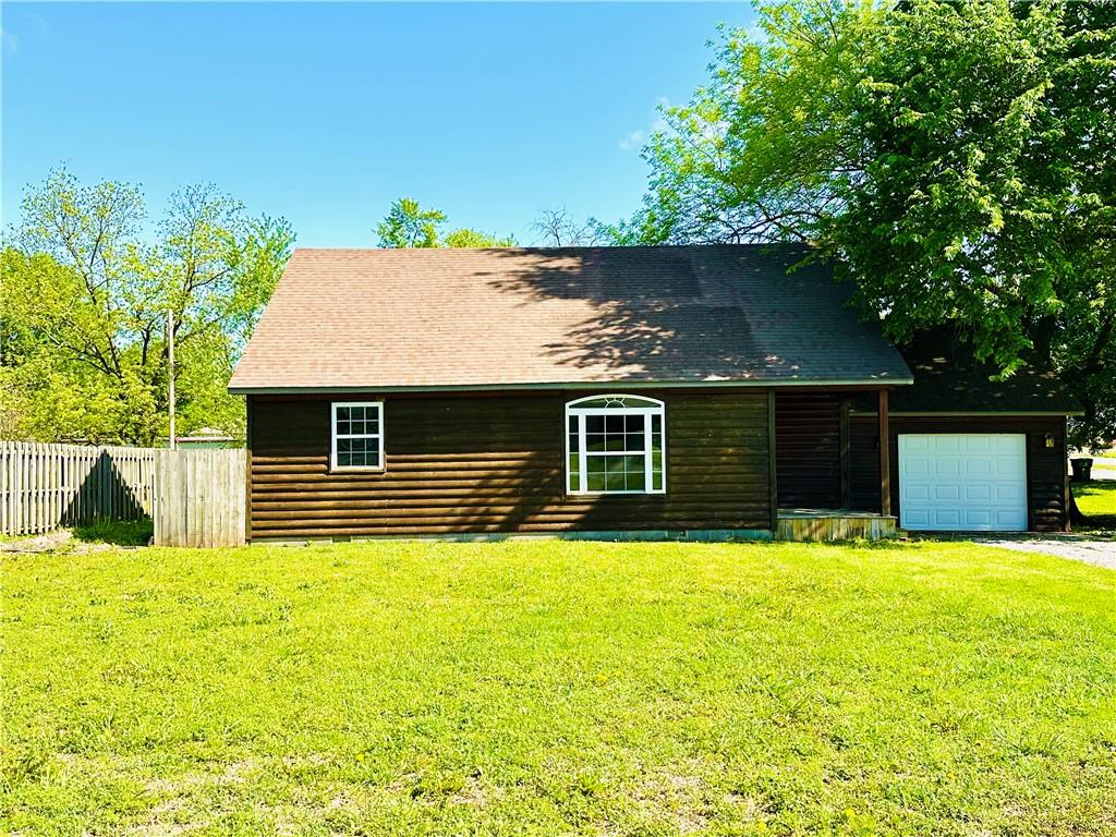 Listing Photo MLS #HMS2547550