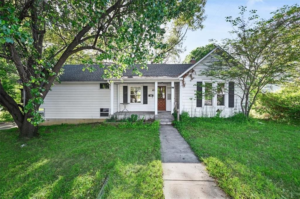 Listing Photo MLS #HMS2547612