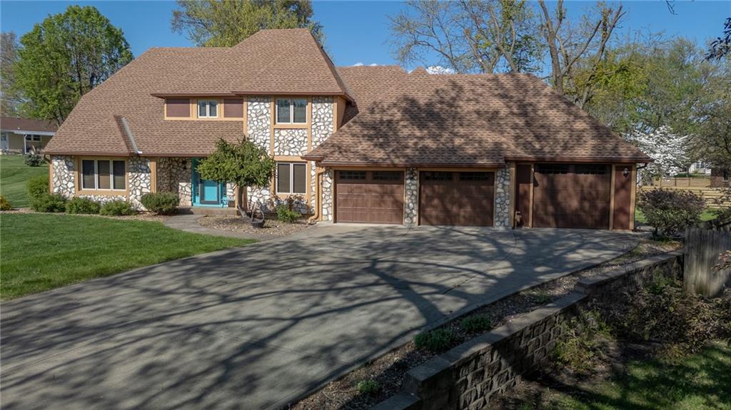 Listing Photo MLS #HMS2547617