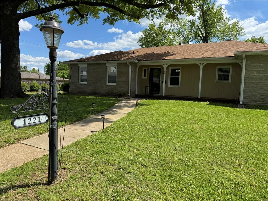 Listing Photo MLS #HMS2547626