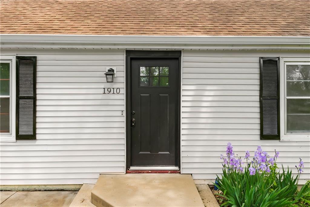 Listing Photo MLS #HMS2547758