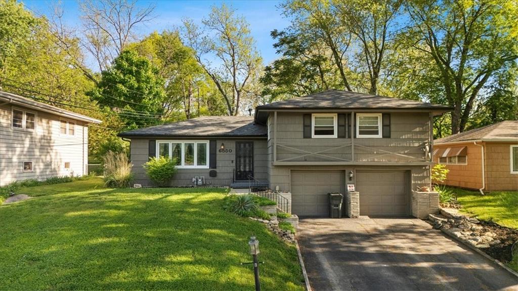 Listing Photo MLS #HMS2547942