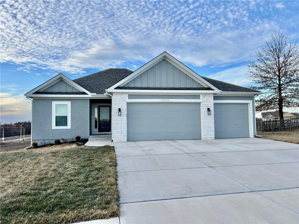 Listing Photo MLS #HMS2548123