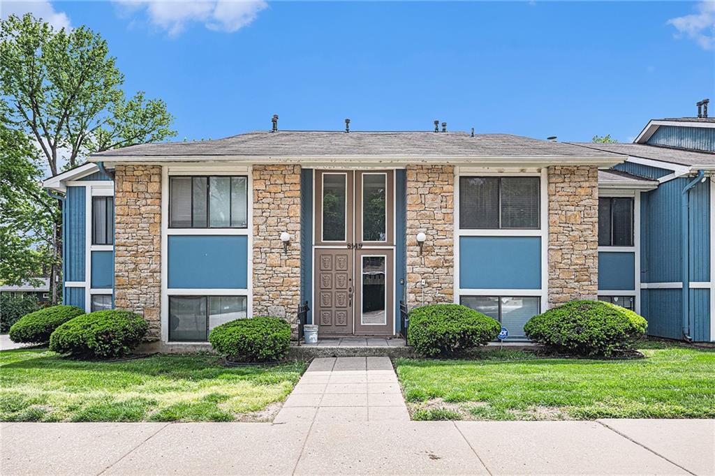 Listing Photo MLS #HMS2548145
