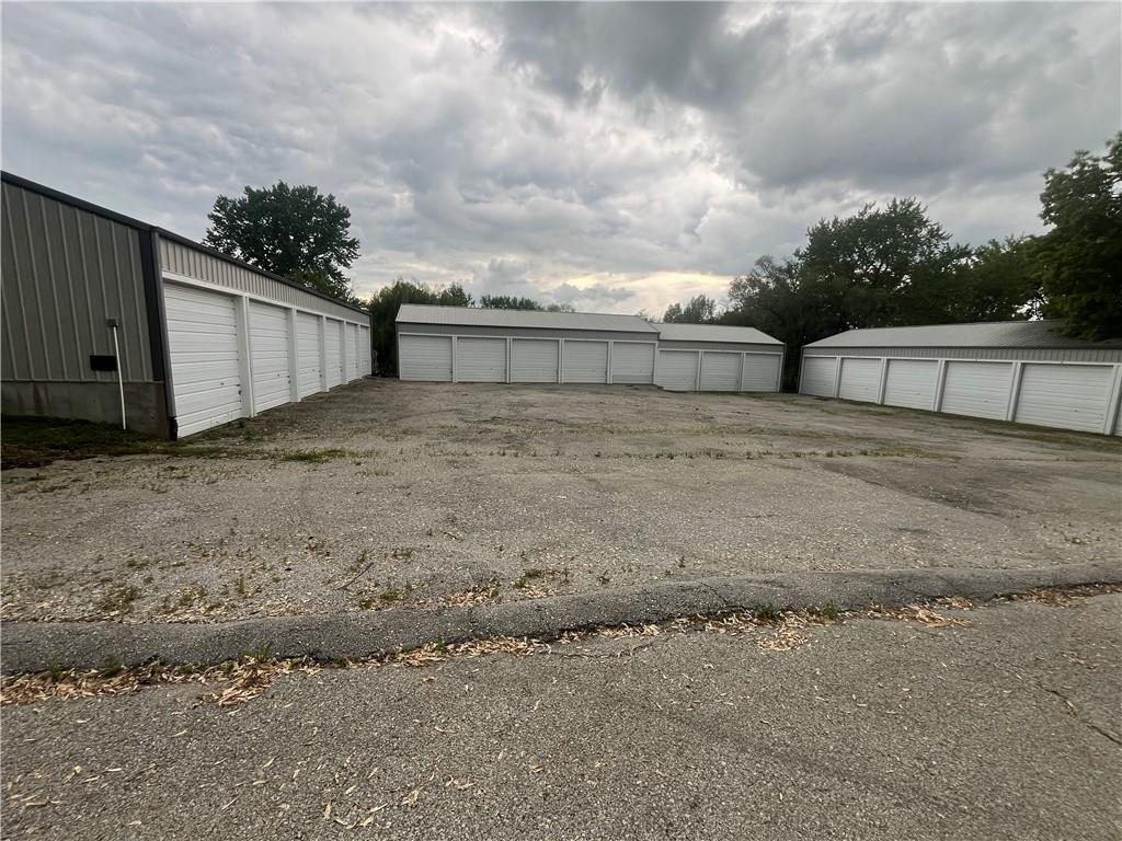 Listing Photo MLS #HMS2548248
