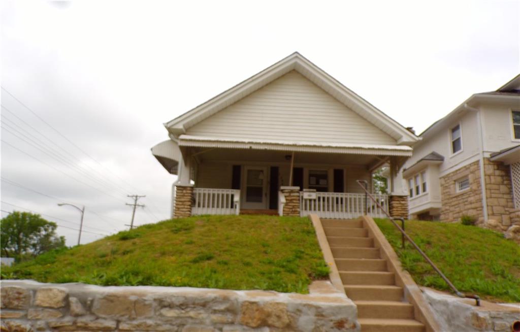 Listing Photo MLS #HMS2548278