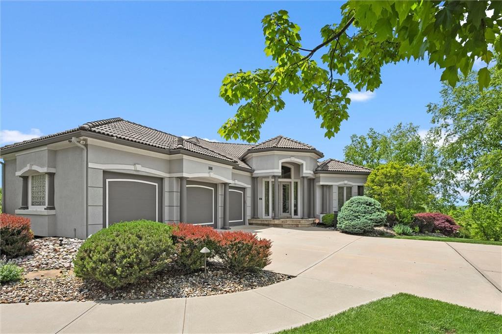 Listing Photo MLS #HMS2548750