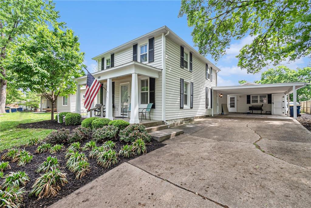 Listing Photo MLS #HMS2548821