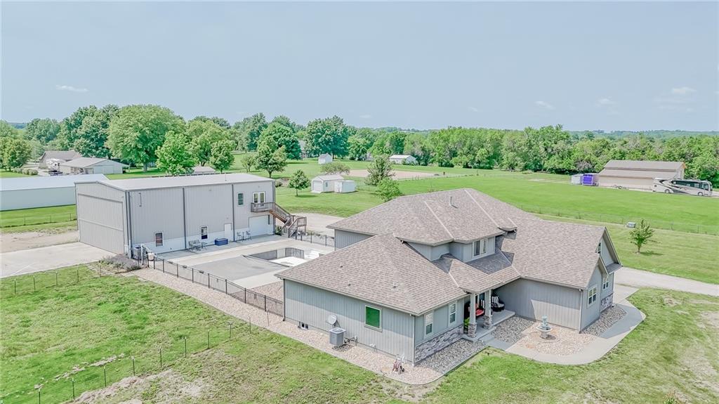 Listing Photo MLS #HMS2549484