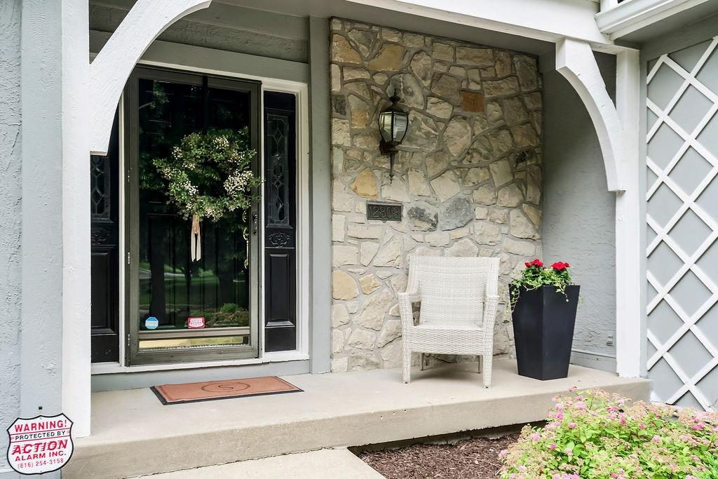 Listing Photo MLS #HMS2549727