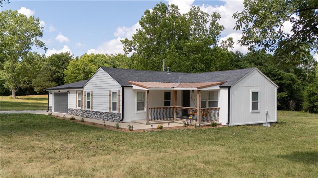 Listing Photo MLS #HMS2549739