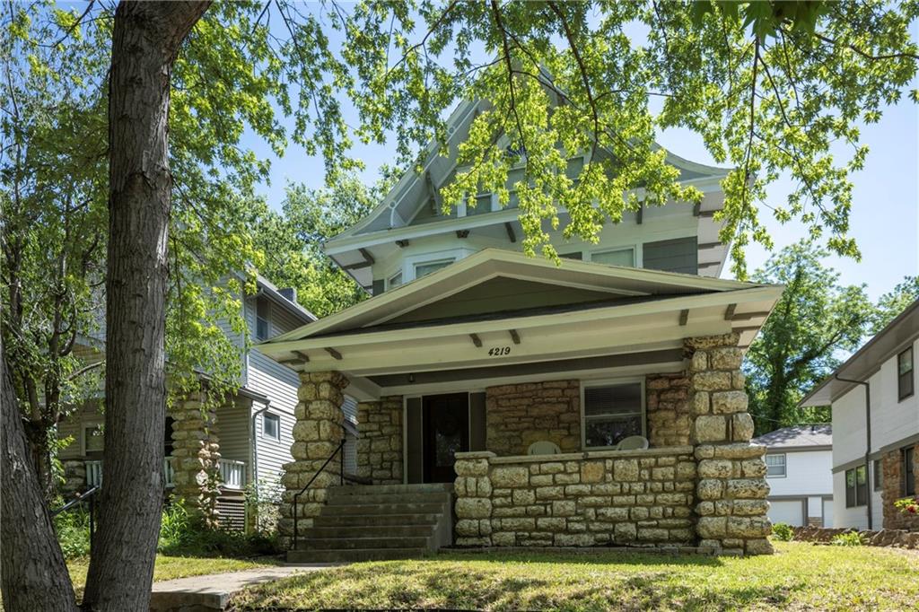 Listing Photo MLS #HMS2550492