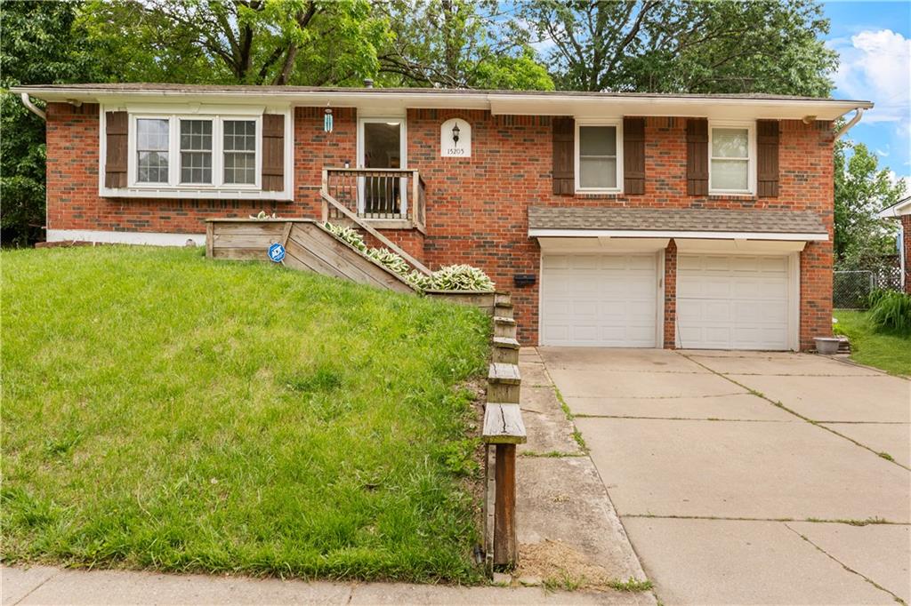 Listing Photo MLS #HMS2550497