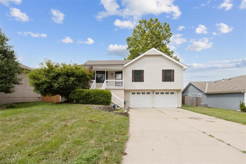 Listing Photo MLS #HMS2551102