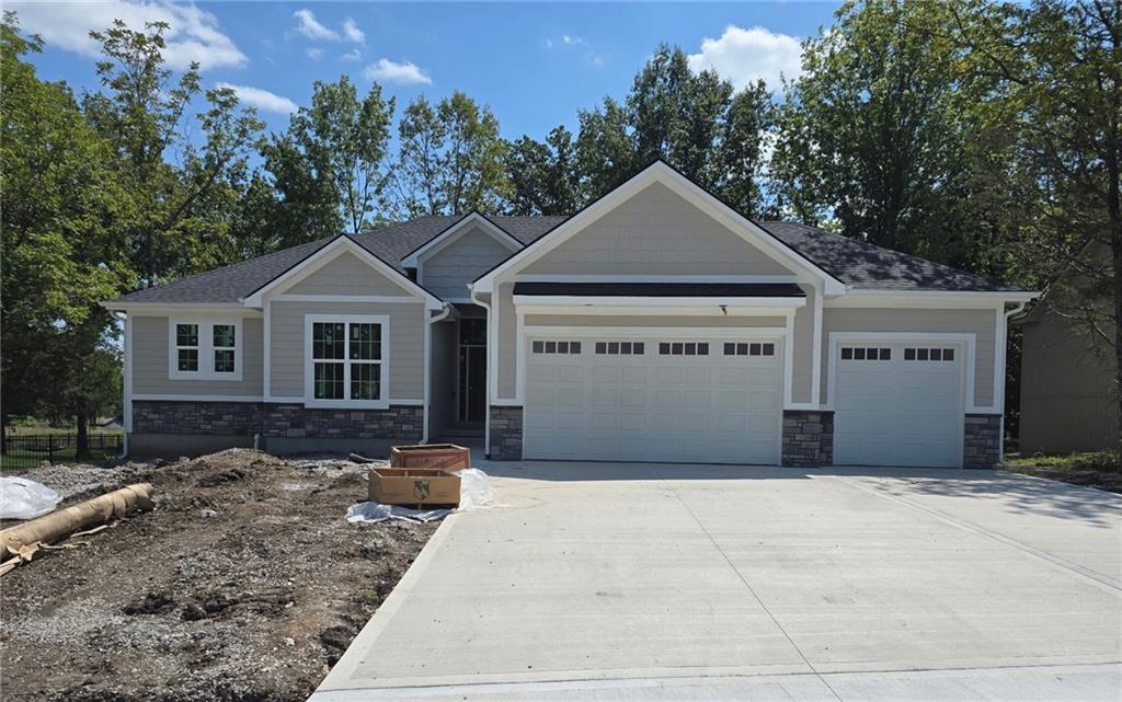 Listing Photo MLS #HMS2551343