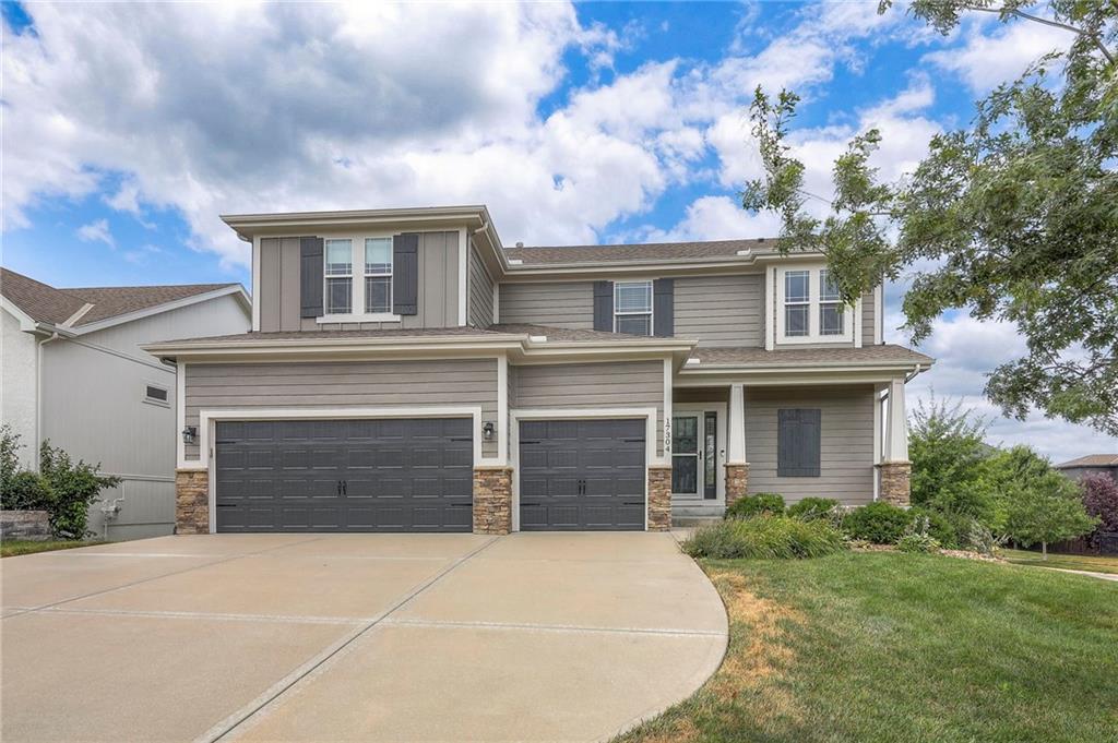Listing Photo MLS #HMS2551765