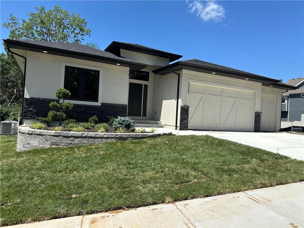 Listing Photo MLS #HMS2552410