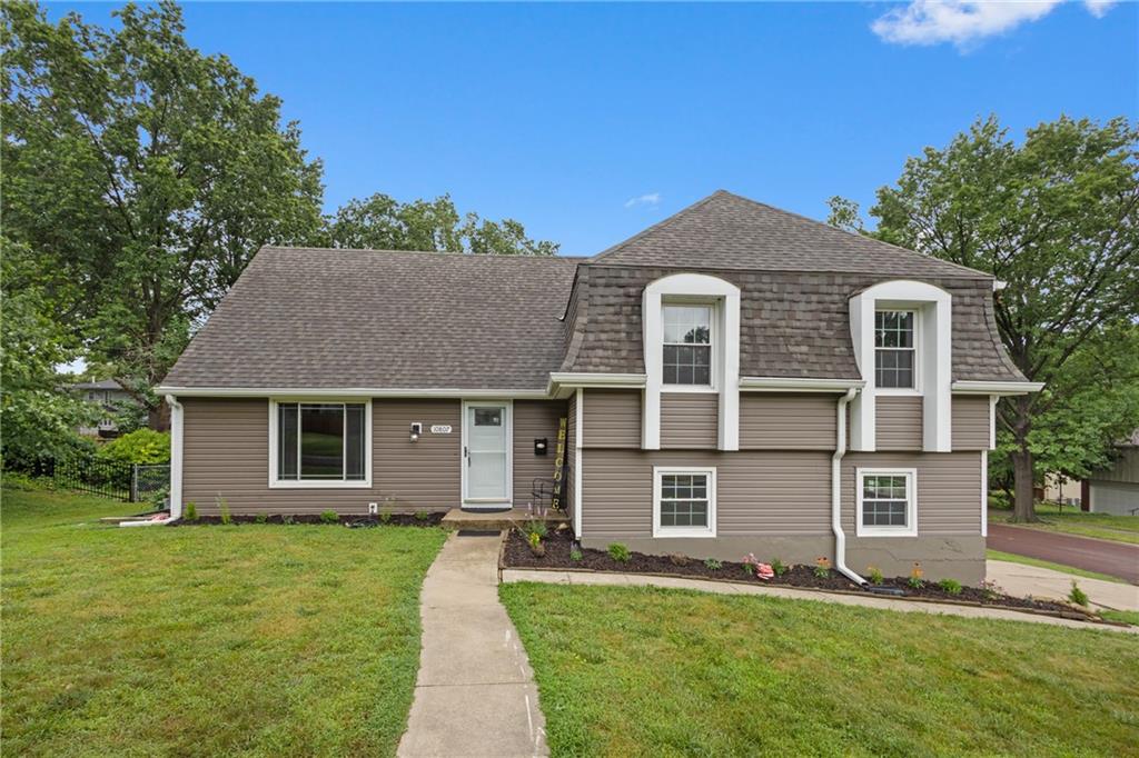 Listing Photo MLS #HMS2552840