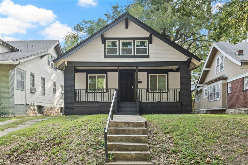 Listing Photo MLS #HMS2553015