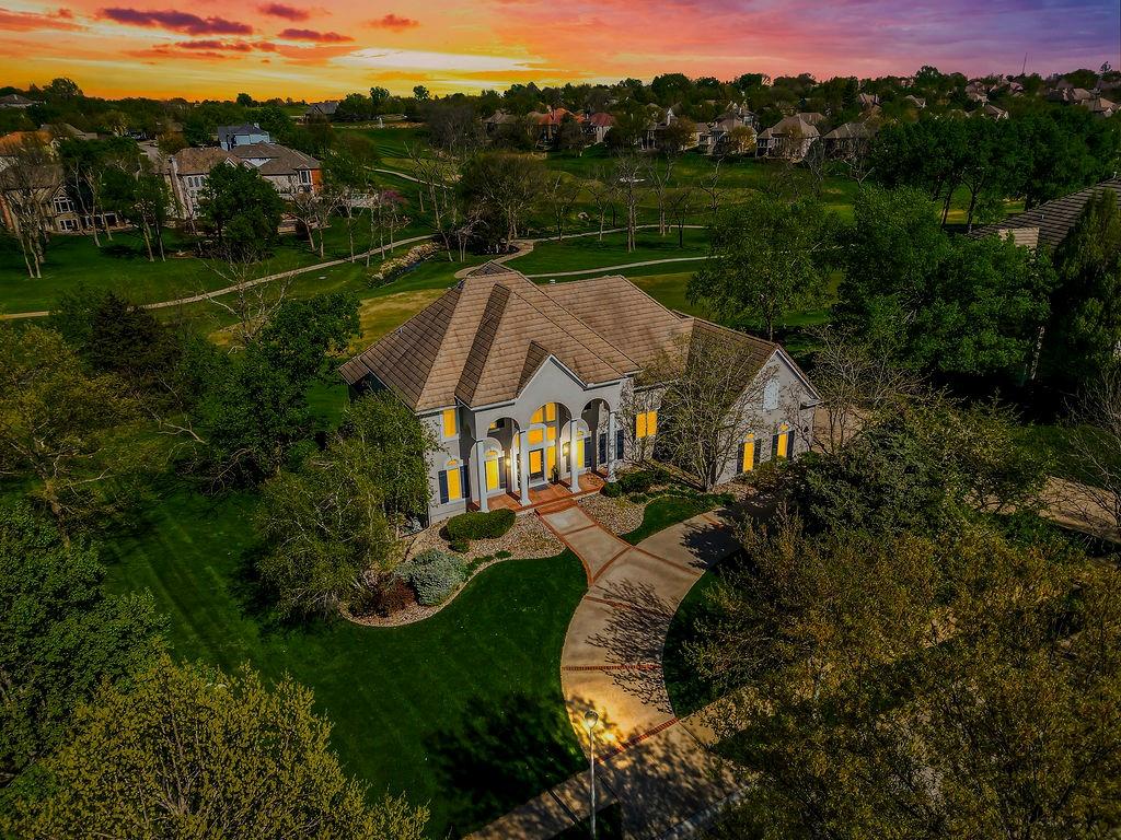 Listing Photo MLS #HMS2553040