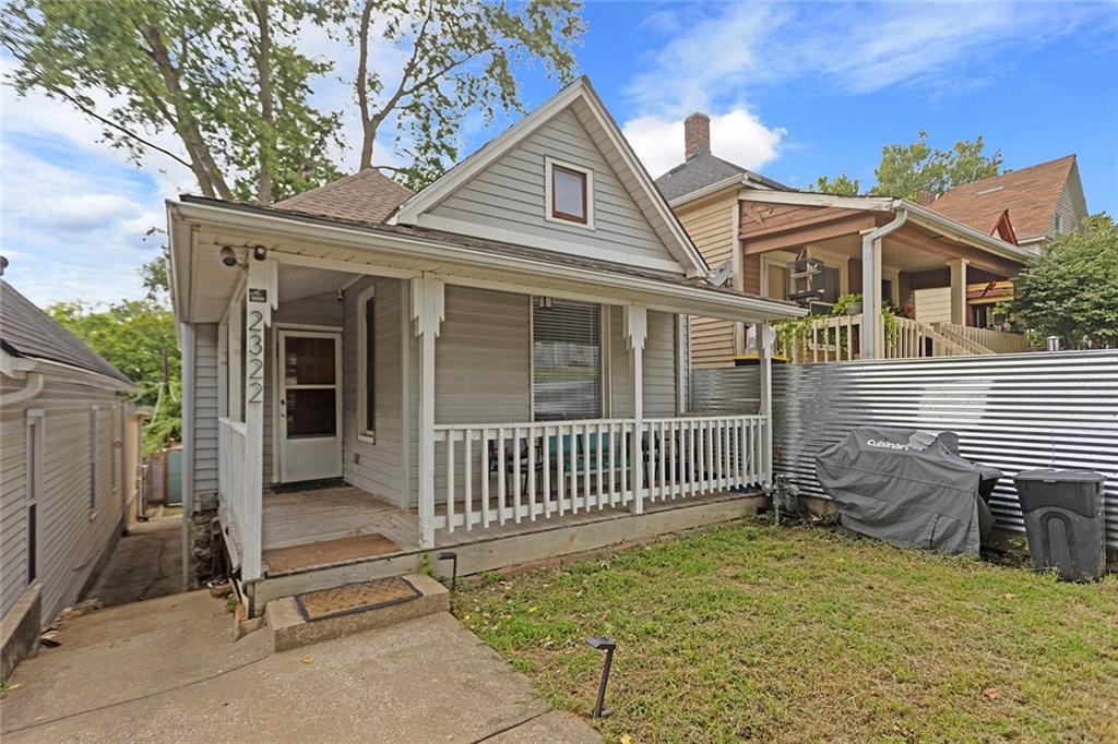 Listing Photo MLS #HMS2553819