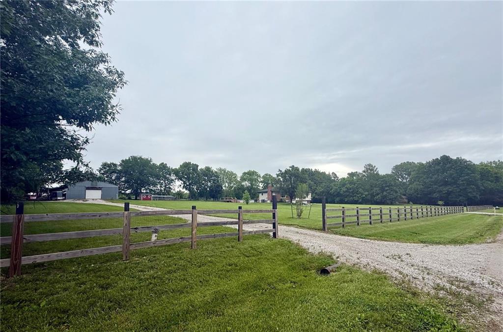 Listing Photo MLS #HMS2553899