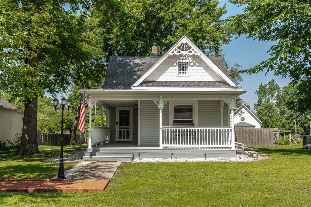 Listing Photo MLS #HMS2555048