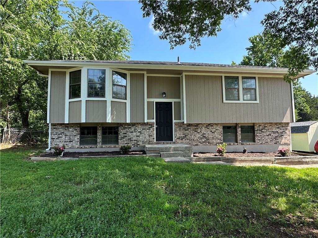 Listing Photo MLS #HMS2555423