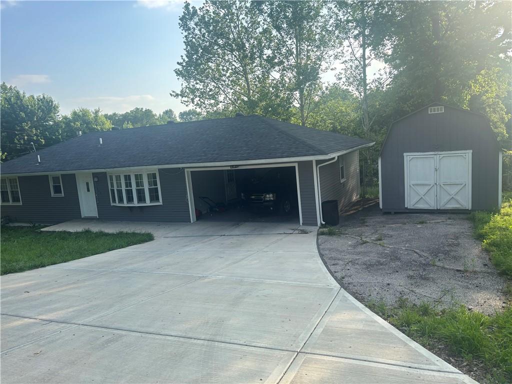 Listing Photo MLS #HMS2555435
