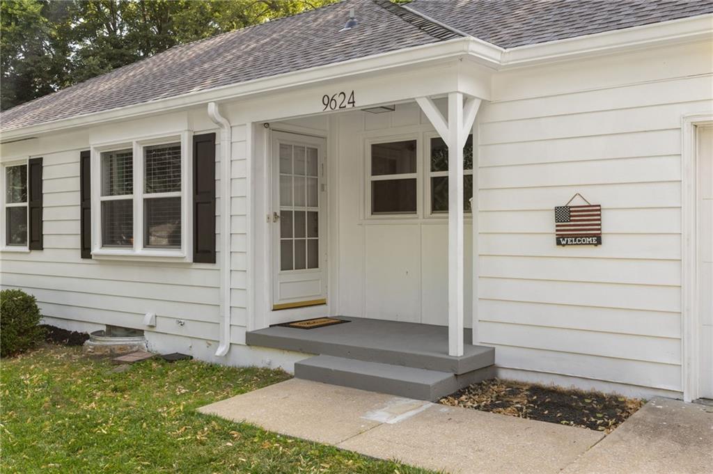 Listing Photo MLS #HMS2555523