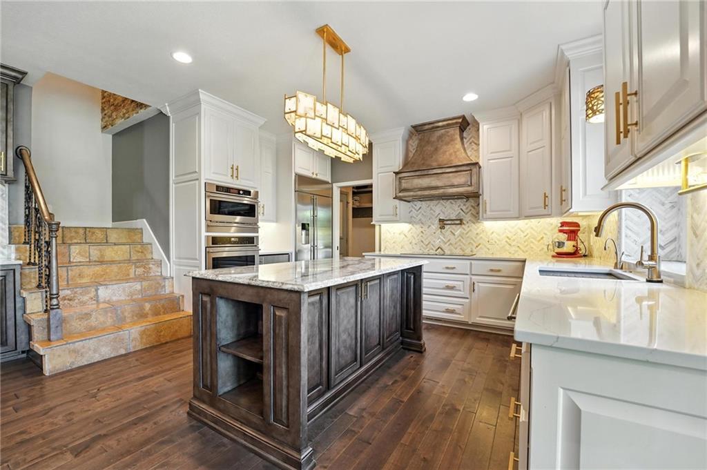 Listing Photo MLS #HMS2555548
