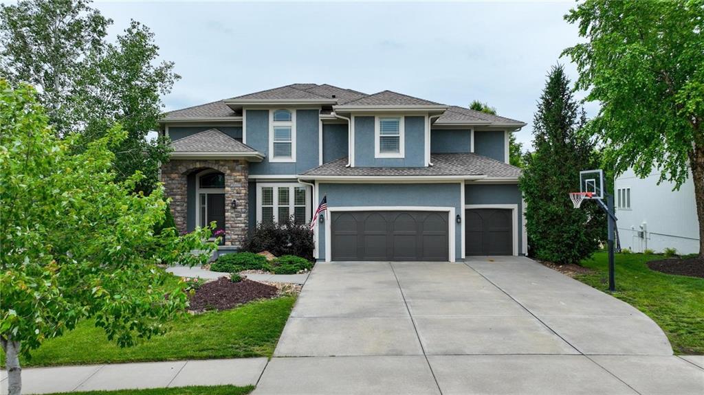 Listing Photo MLS #HMS2555551