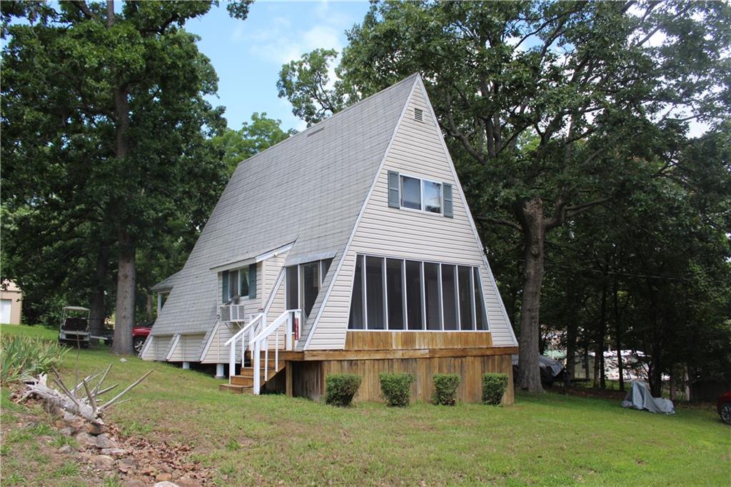 Listing Photo MLS #HMS2555702