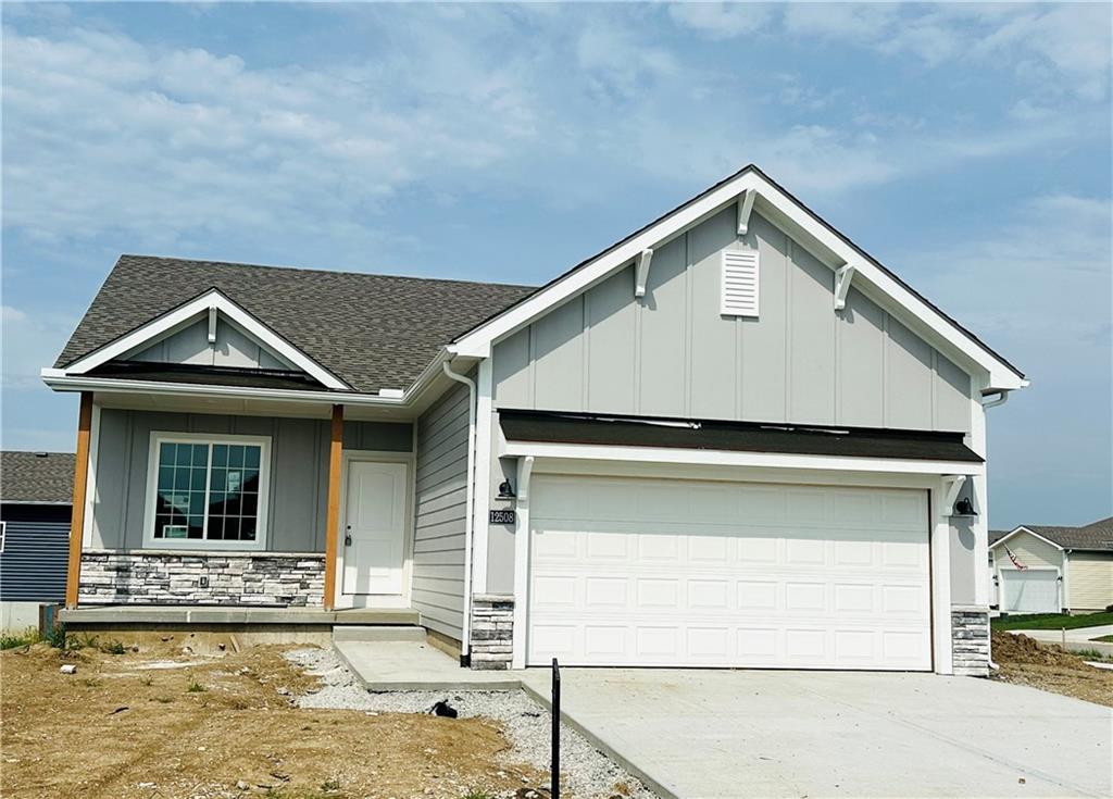 Listing Photo MLS #HMS2556875