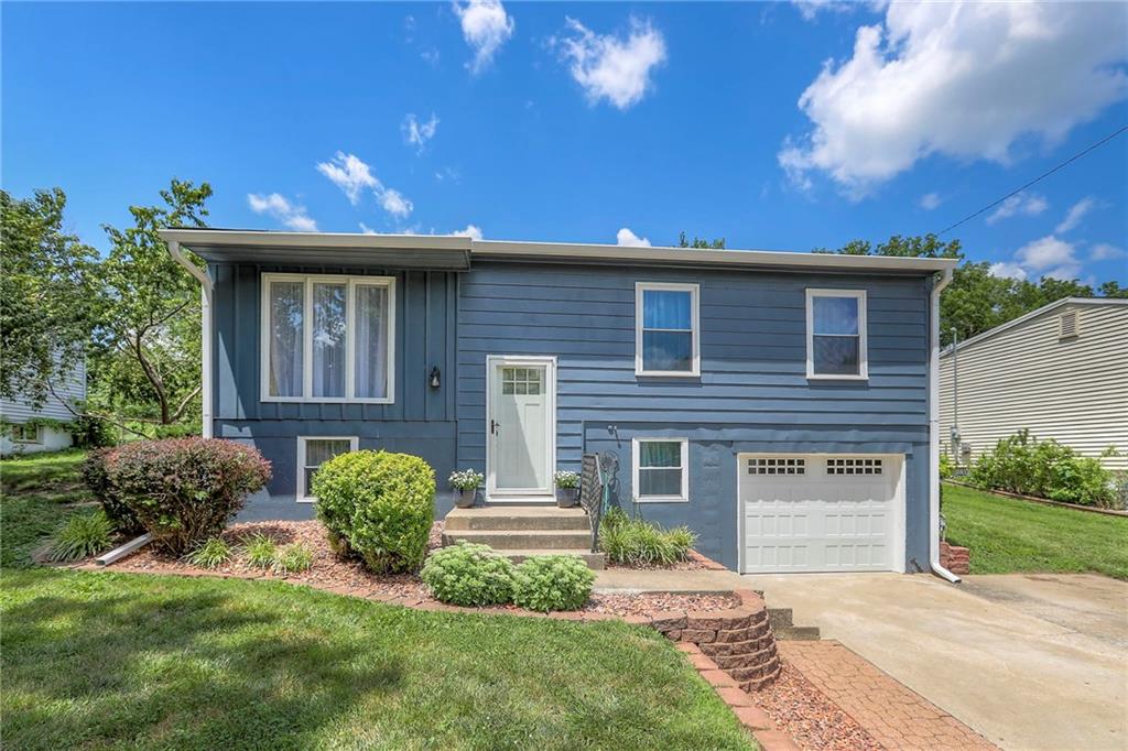 Listing Photo MLS #HMS2557179