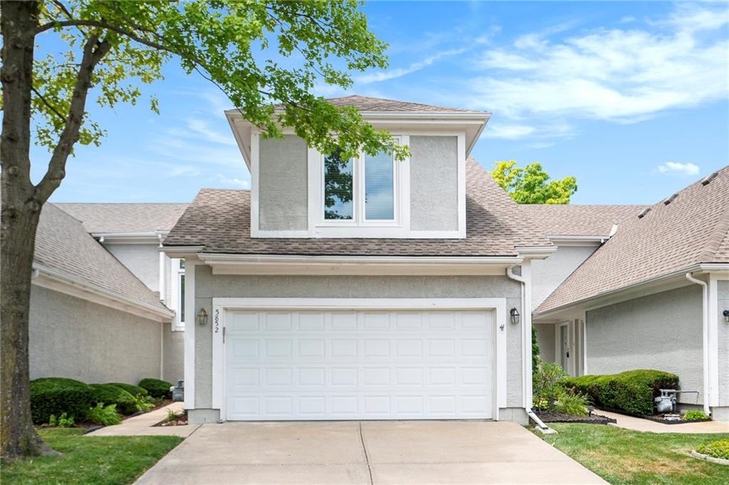 Listing Photo MLS #HMS2557203