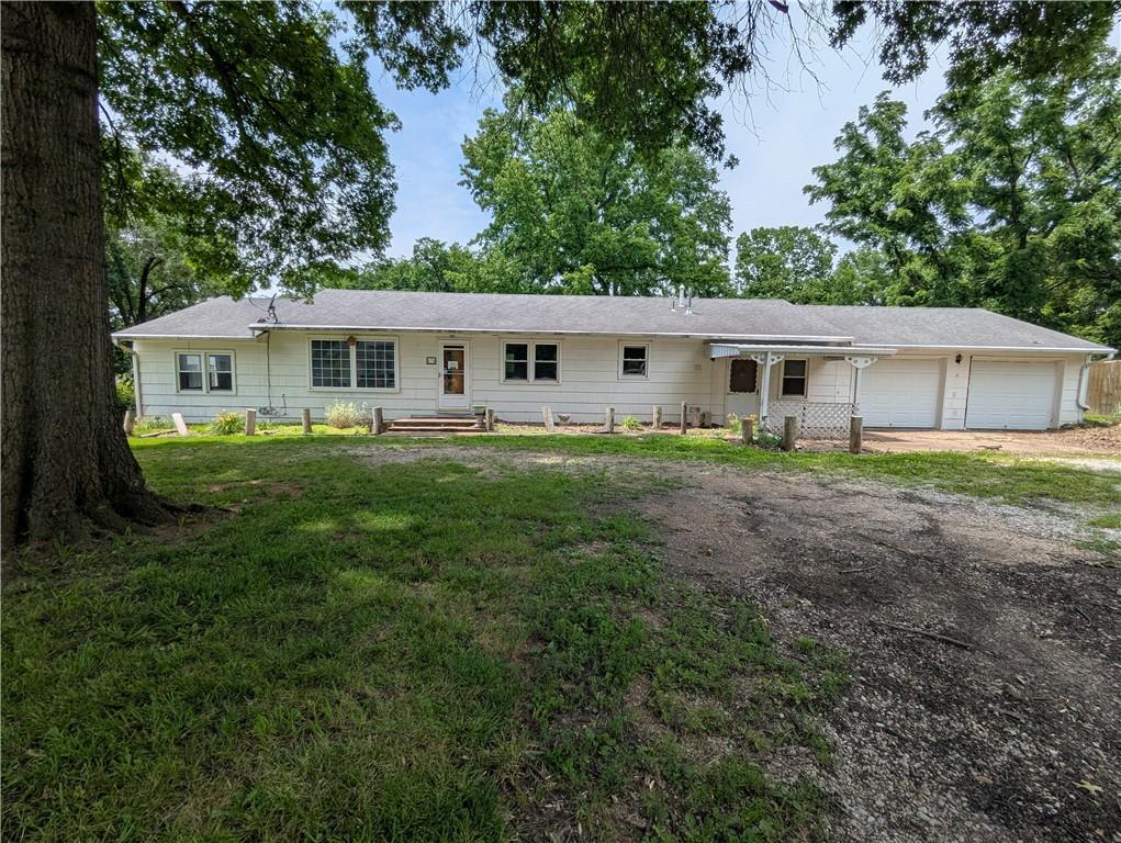 Listing Photo MLS #HMS2557422