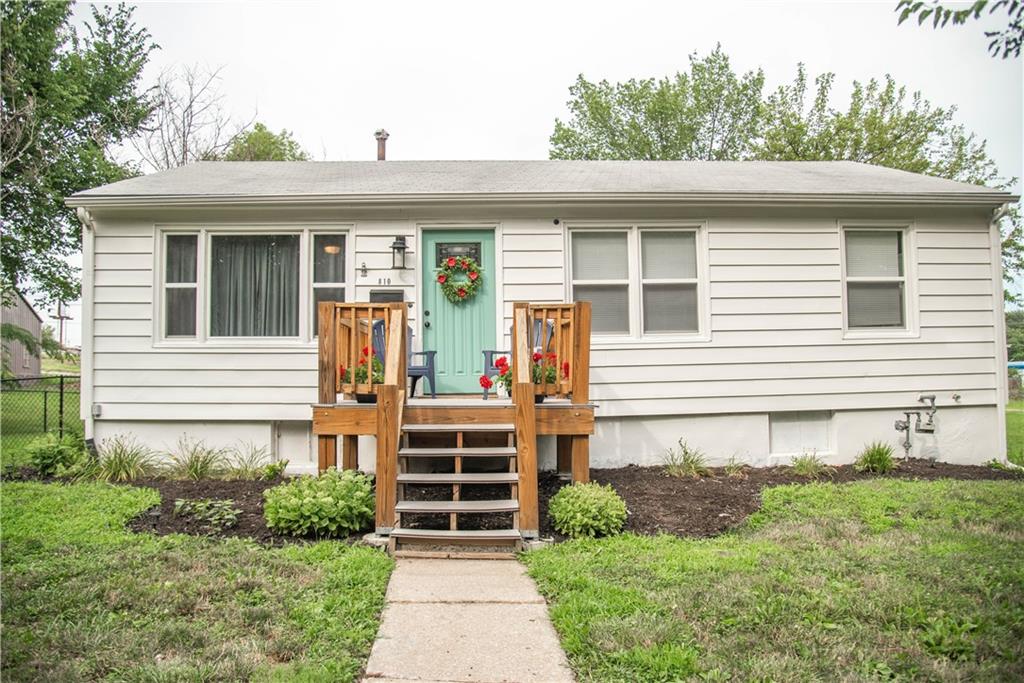Listing Photo MLS #HMS2557502