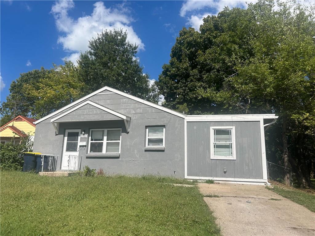 Listing Photo MLS #HMS2557542