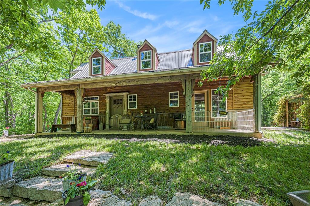 Listing Photo MLS #HMS2557735