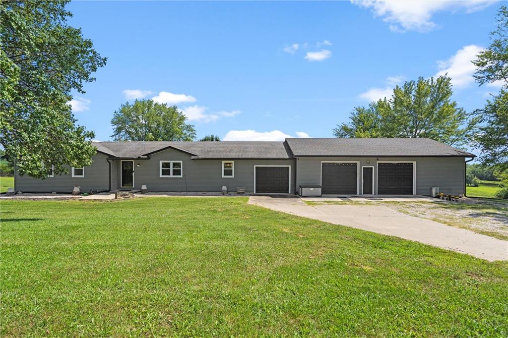 Listing Photo MLS #HMS2558223